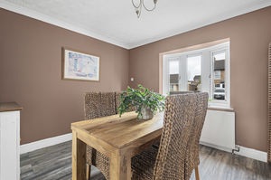 Diner- click for photo gallery